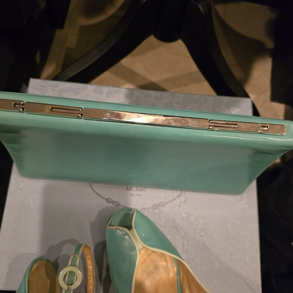 Vintage Charles Jourdan Shoes and Purse - Picture 5 of 9